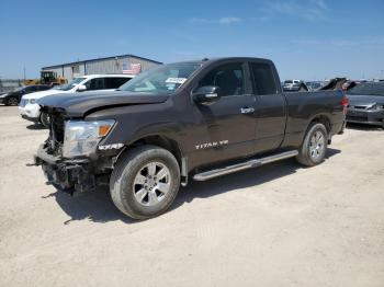  Salvage Nissan Titan