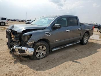  Salvage Nissan Titan