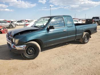  Salvage Toyota Tacoma