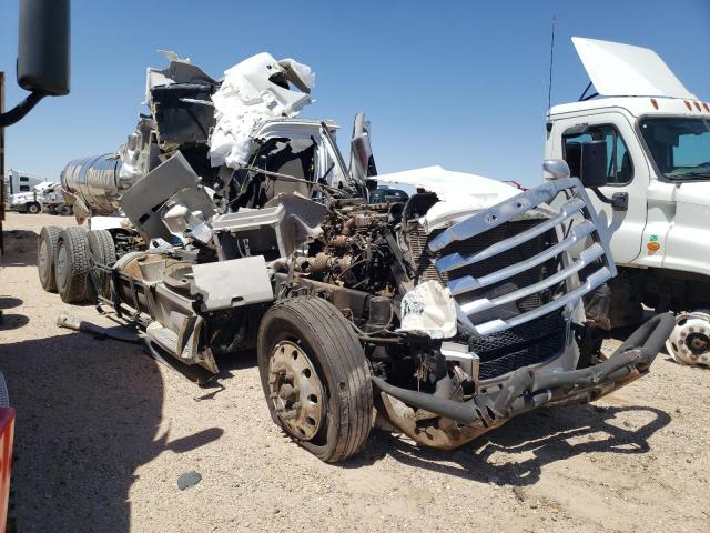  Salvage Freightliner Cascadia 1