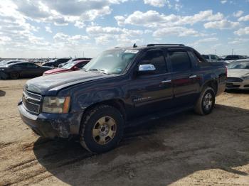  Salvage Chevrolet Avalanche