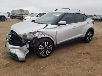  Salvage Nissan Kicks