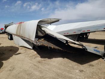  Salvage Hyundai Trailer