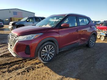  Salvage Nissan Kicks