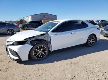  Salvage Toyota Camry