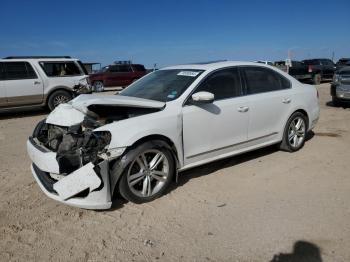  Salvage Volkswagen Passat