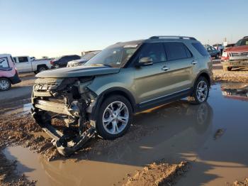  Salvage Ford Explorer