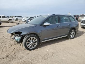  Salvage Volkswagen Golf