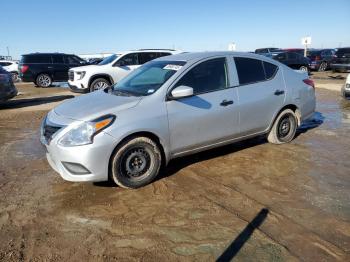  Salvage Nissan Versa