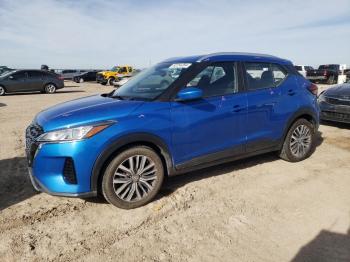  Salvage Nissan Kicks