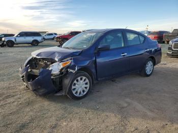  Salvage Nissan Versa