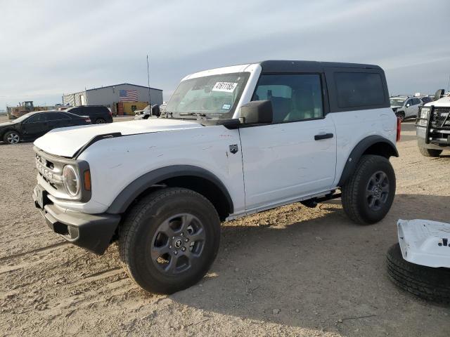  Salvage Ford Bronco