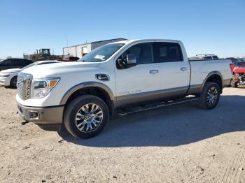  Salvage Nissan Titan