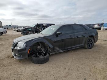  Salvage Chrysler 300