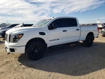  Salvage Nissan Titan