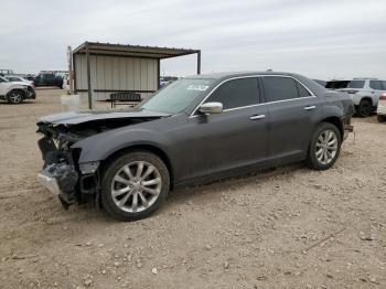  Salvage Chrysler 300