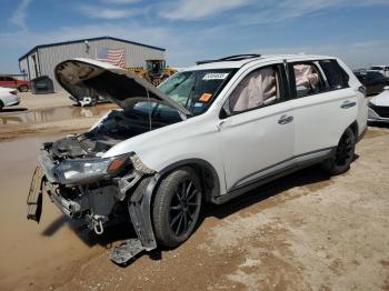  Salvage Mitsubishi Outlander