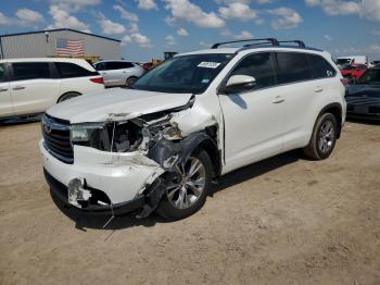  Salvage Toyota Highlander