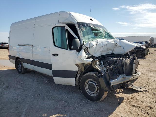  Salvage Mercedes-Benz Esprinter