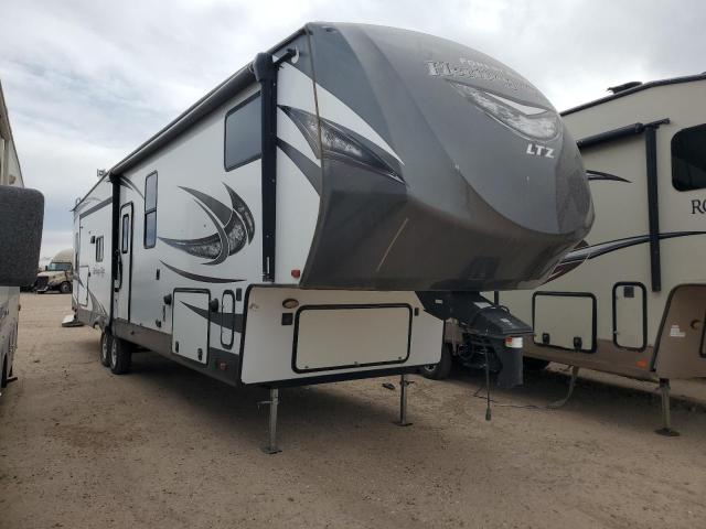  Salvage Wildcat 5th Wheel