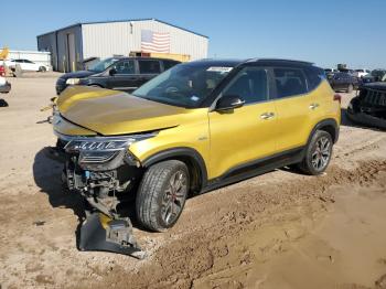 Salvage Kia Seltos