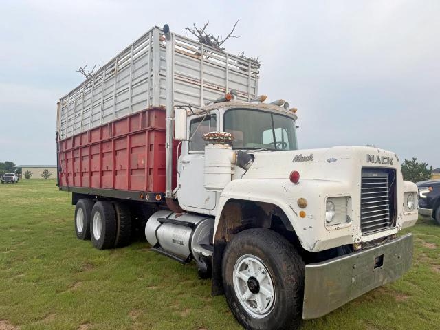  Salvage Mack R685