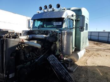  Salvage Peterbilt 379