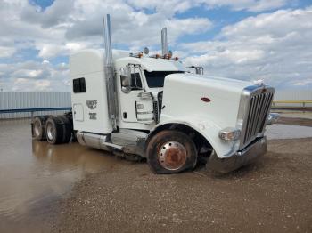  Salvage Peterbilt 389