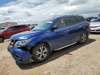 Salvage Nissan Pathfinder