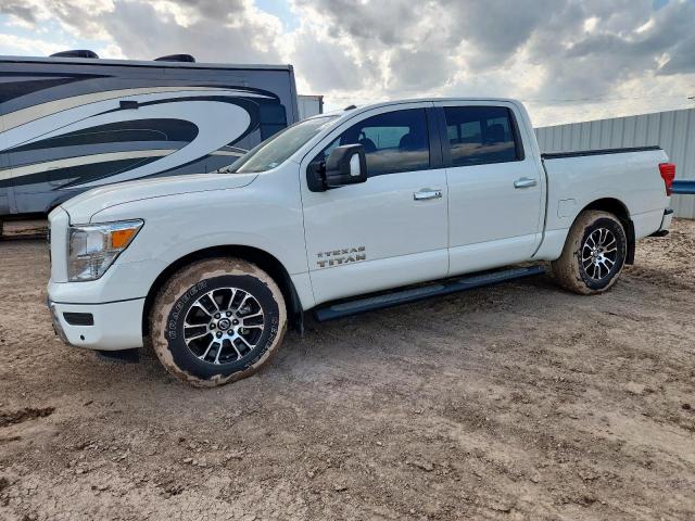  Salvage Nissan Titan