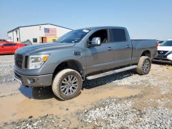  Salvage Nissan Titan