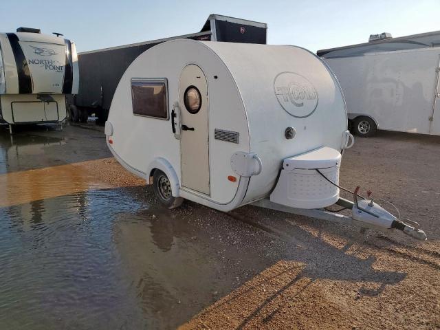  Salvage Tabl Trailer