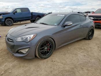  Salvage Hyundai Genesis
