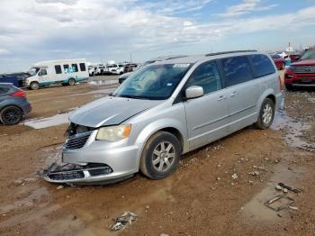  Salvage Chrysler Minivan