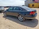 Volkswagen Passat Sel Image 2
