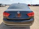 Volkswagen Passat Sel Image 4