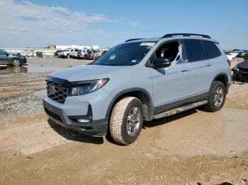  Salvage Honda Passport