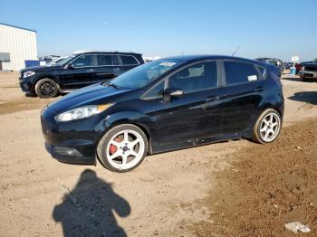  Salvage Ford Fiesta