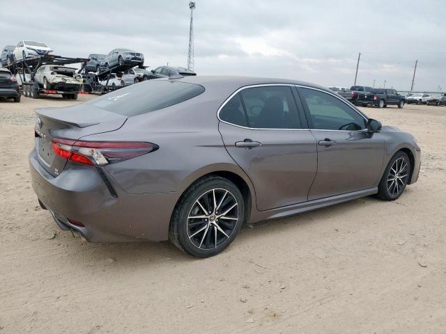 Toyota Camry Se Night Shade Image 5