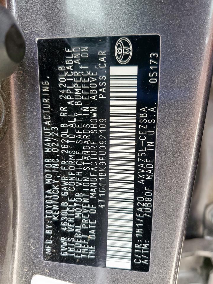 Toyota Camry Se Night Shade Image 9