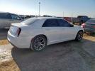 Chrysler 300 Touring Image 2