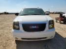GMC Yukon Image 3