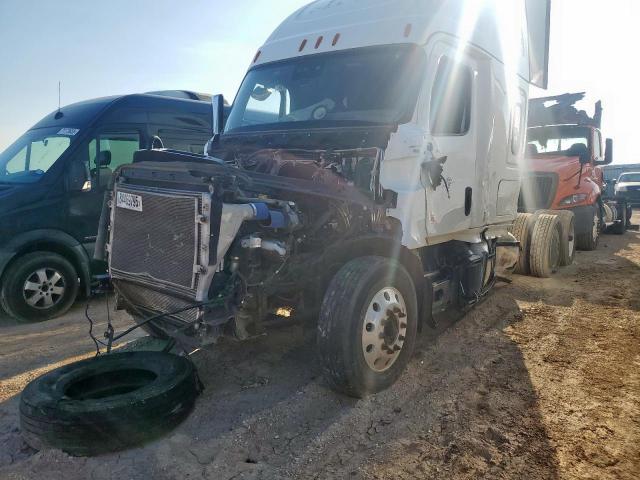 Freightliner Cascadia 126 Image 7