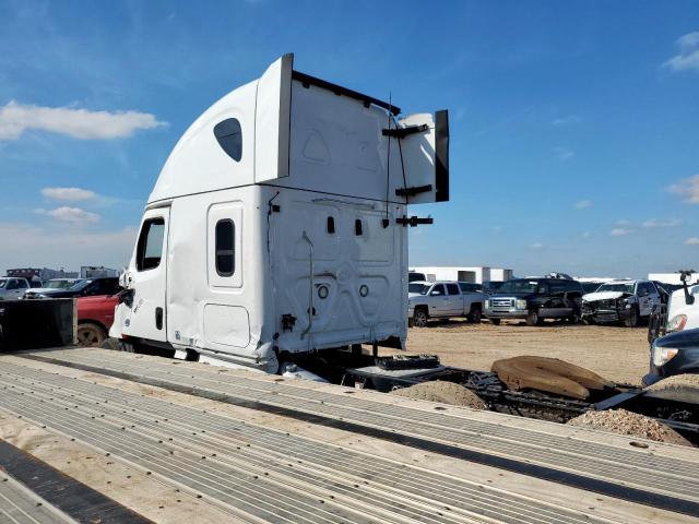 Freightliner Cascadia 126 Image 4