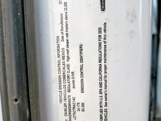 Freightliner Cascadia 126 Image 10