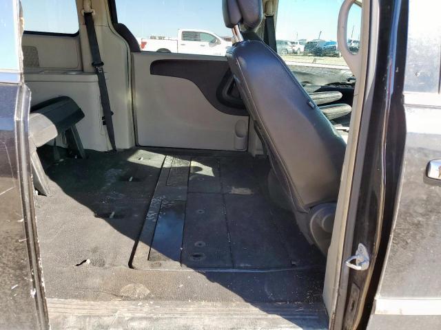 Chrysler Minivan Touring Image 12