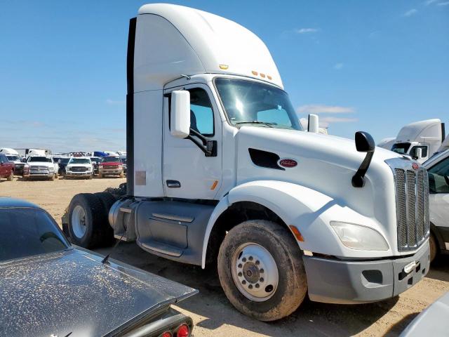  Salvage Peterbilt Tractor 579