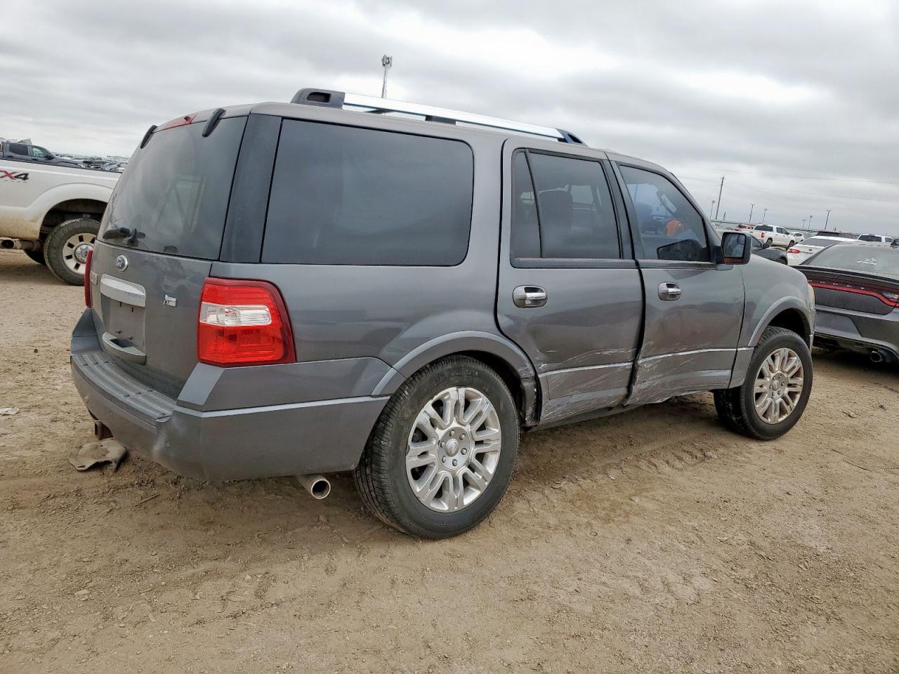 Ford Expedition Limited Image 8