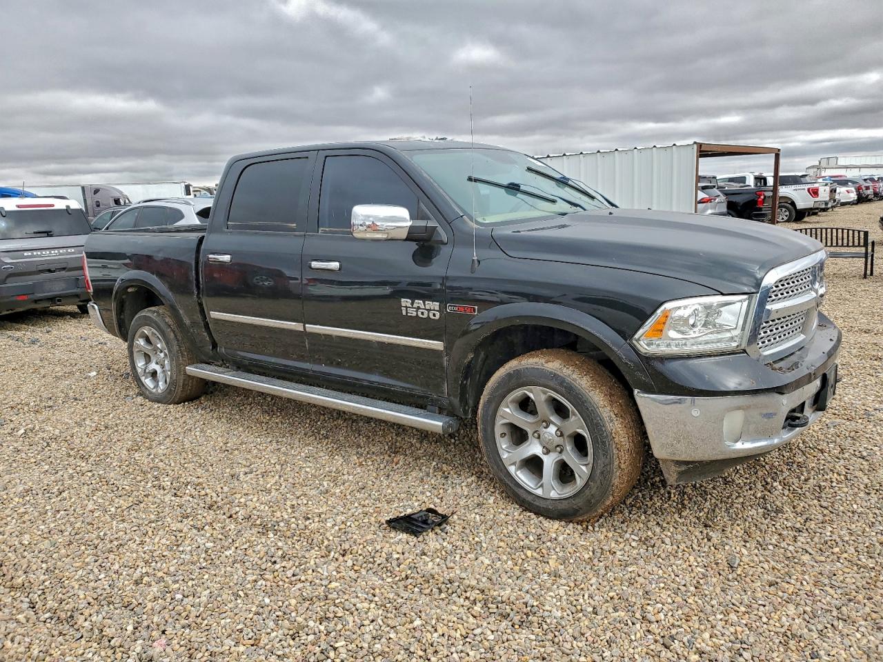 Ram 1500 Laramie Image 2