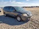 Chrysler Minivan Touring Image 7